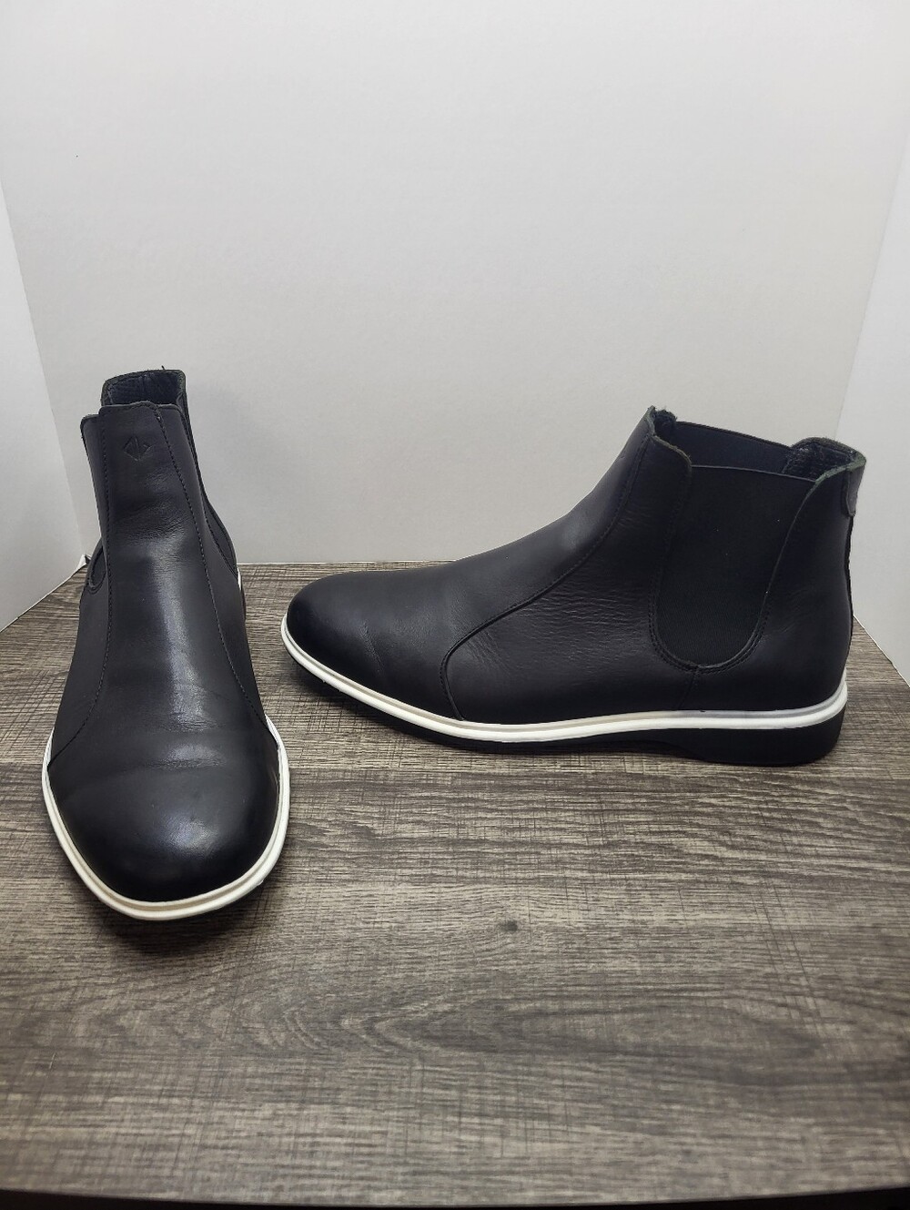 Amberjack The Chelsea Boot In Black White Casual Leather Men’s Size 10 M